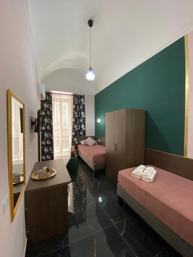 Katarios Suite Naples Luaran gambar