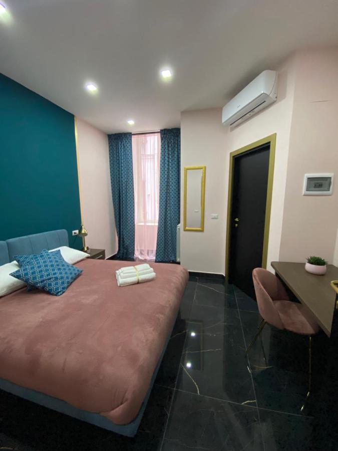 Katarios Suite Naples Luaran gambar